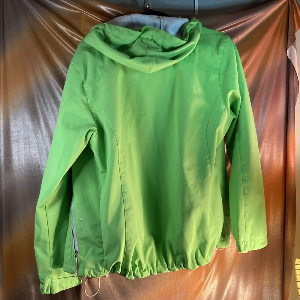 Vintage black diamond lime green athletic lined‎ jacket with hood. 40” chest L
